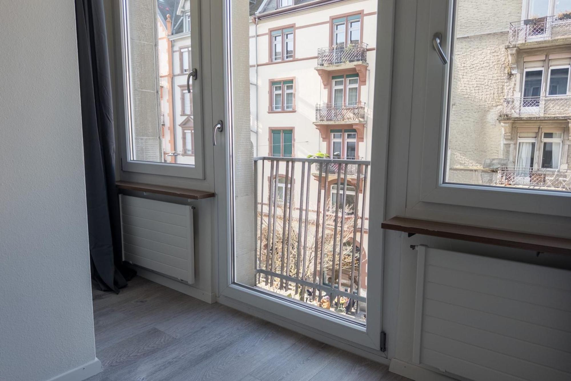 Cozy With Balcony In The Be37 * Zürich