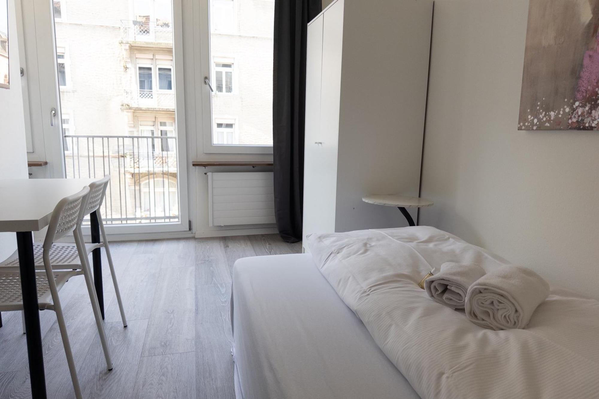 Cozy With Balcony In The Be37 Apartment Zürich